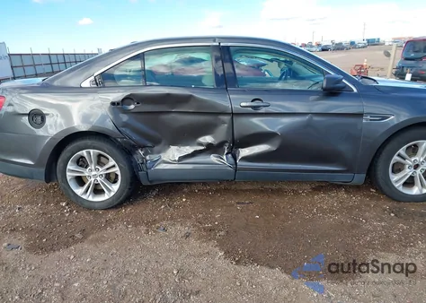 2015 Ford Taurus Se z USA, uszkodzony, nr VIN 1FAHP2D86FG151487